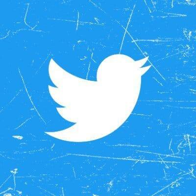 Twitter: 14 जुलाई, 2022 को ट्विटर भी डाउन हुआ. इसे लेकर 500,000 रिपोर्ट दर्ज की गई. 14 जुलाई, 2022 को ट्विटर यूजर्स ट्वीट लोड नहीं कर पा रहे थे. यह सब लगभग घंटे तक चला.