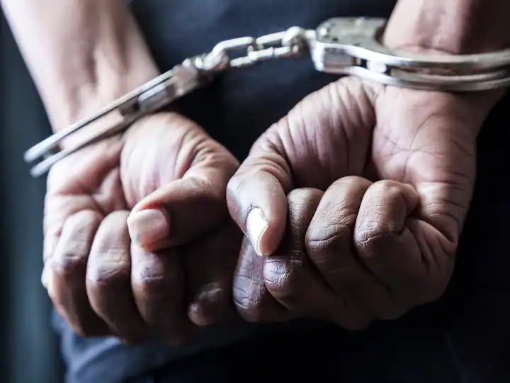 MP News Man arrested for making lewd remarks on Bharat Mata from Ashoknagar Madhya Pradesh MP News: फेसबुक पर 'भारत माता' पर की अभद्र टिप्पणी, अशोकनगर से आरोपी गिरफ्तार