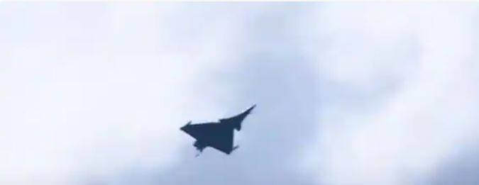 ਤਵਾਂਗ 'ਚ ਭਾਰਤੀ ਅਤੇ ਚੀਨੀ ਫੌਜਾਂ ਵਿਚਾਲੇ ਹੋਈ ਝੜਪ ਤੋਂ ਬਾਅਦ ਭਾਰਤੀ ਹਵਾਈ ਫੌਜ ਦੀ ਪੂਰਬੀ ਕਮਾਂਡ ਦੋ ਦਿਨਾਂ ਅਭਿਆਸ ਕਰ ਰਹੀ ਹੈ।