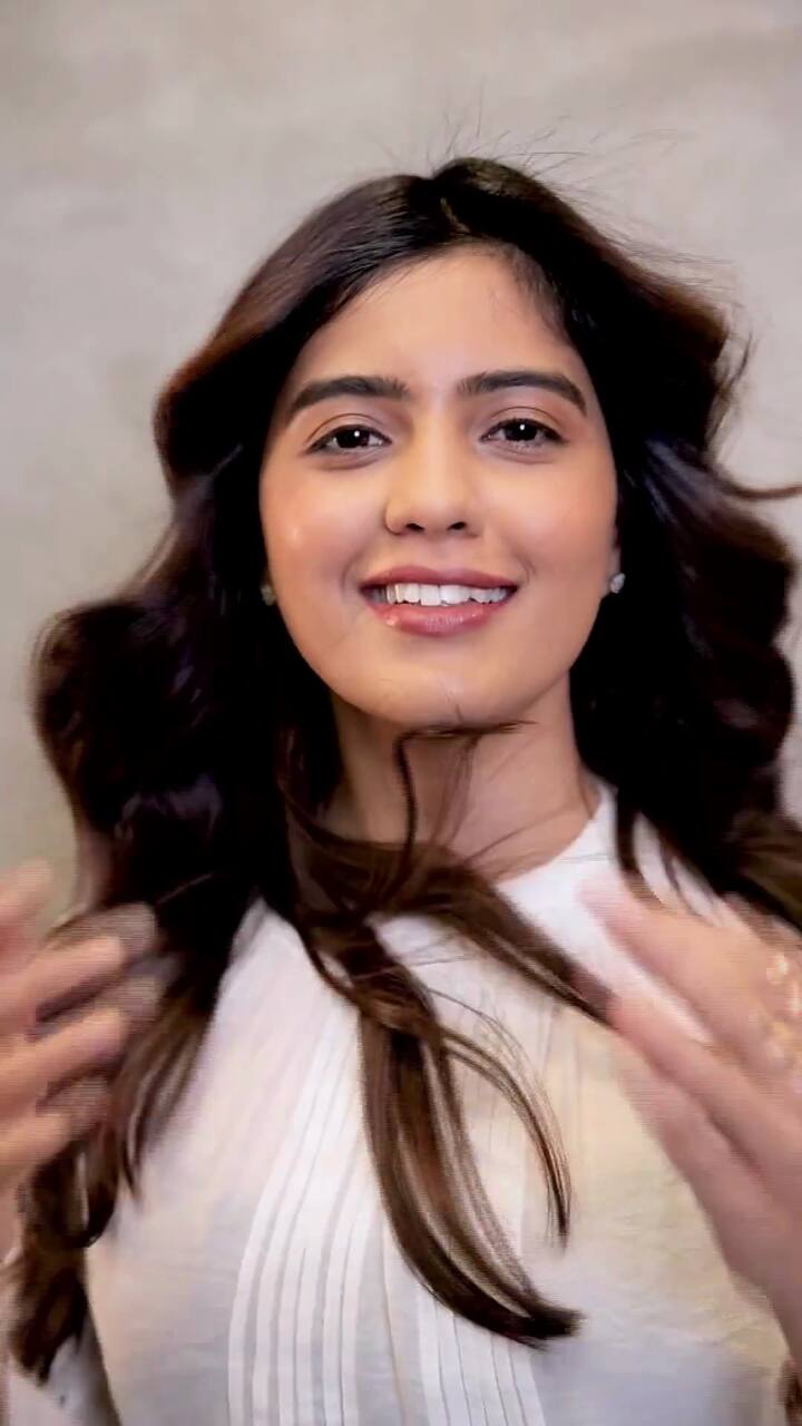 ప్రస్తుతం ‘హనుమాన్’ మూవీలో నటిస్తున్నది. . Photo Credit: amritha_aiyer/instagram
