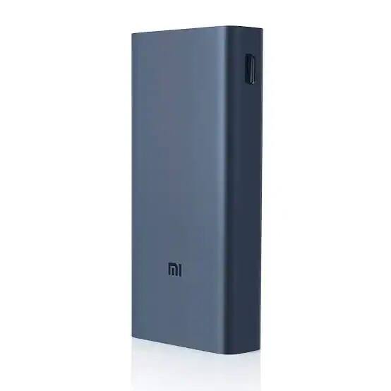 Mi Power Bank 3i 20000mAh: - આ mi ની લેટેસ્ટ એડિશન છે, આની બલુઆ પથ્થરની બનેલી છે. જે સારી પક્કડ આપે છે. આનુ સૌથી ખાસ ફિચર એ છે કે, આનાથી એકવારમાં ત્રણ ડિવાઇસ ચાર્જ કરી શકો છો. આ ત્રિપલ પૉર્ટ આઉટપુટના કારણે આ ભારતમાં ઉપલબ્ધ 20000 એમએએચની સૌથી સારી પાવરબેન્ક કહેવામાં આવે છે, આમાં ટાઇપ સી અને મિની યુએસબીનો સપોર્ટ છે. આ 18W ફાસ્ટ ચાર્જિંગના કારણે ફોન જલદી ચાર્જ કરે છે, આની કિંમત 1999 રૂપિયા છે.