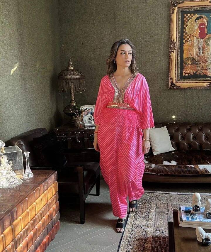 మహేష్ బాబు సతీమణి నమ్రత సోషల్ మీడియాలో బాగా యాక్టివ్ గా ఉంటుంది. Photo Credit: Namrata Shirodkar/instagram