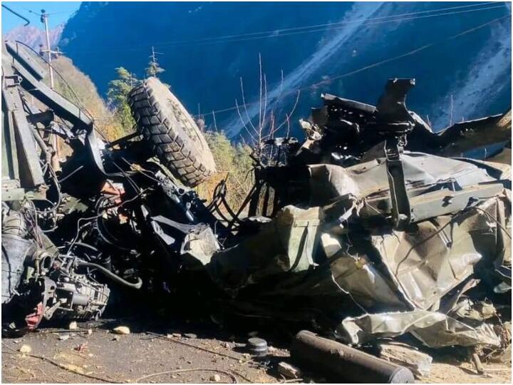 Army Truck Accident: नॉर्थ सिक्किम में सेना के ट्रक का एक्सीडेंट, 16 जवान शहीद, 4 घायल