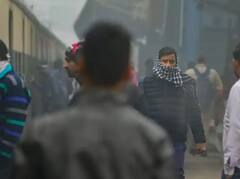 Winter Fog: ਸੰਘਣੀ ਧੁੰਦ ਦੇ ਸਾਏ ਹੇਠ ਉੱਤਰੀ ਭਾਰਤ, ਘੱਟ ਵਿਜ਼ੀਬਿਲਟੀ, ਦੇਖੋ ਤਸਵੀਰਾਂ