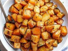 तवे पर आराम से बना सकते हैं रोस्टेड बेबी पोटैटो रेसिपी, ओवन जैसा मिलेगा स्वाद
