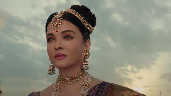 It was based on a fiction novel written by Kalki Krishnamurthy, which itself was based on the life of the renowned emperor Rajaraja I of the Chola Empire. The film also fared well in its Hindi, Telugu, and Kannada dubbed versions throughout India.