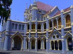 मध्य प्रदेश हाई कोर्ट के 8 जजों का तबादला,  2 जनवरी से नई बेंच में करेंगे कामकाज