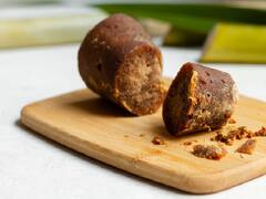 Jaggery Water Benefits: आपको नहीं हैं BF.7 वेरिएंट से डरने की जरूरत, सुबह के समय बस इस तरह पिएं गुड़ का पानी