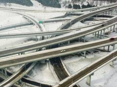 Bomb Cyclone: అమెరికాలో బాంబ్ సైక్లోన్ బీభత్సం, చీకట్లోనే చిక్కుకుపోయిన ప్రజలు