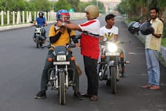 Raghvendra Singh को कैसे मिली हेलमेट मैन ऑफ इंडिया की उपाधि,यहां जानिए