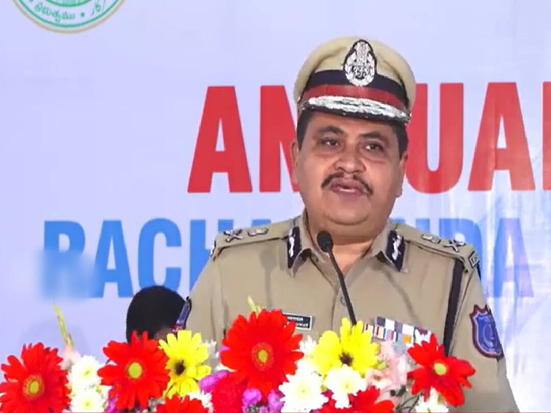 Rachakonda Annual Report 2022 CP Mahesh Bhagwat says overall 19 percent crimes increased DNN Rachakonda Crime Report : రాచకొండ పరిధిలో 19 శాతం పెరిగిన నేరాలు, రూ.10 కోట్ల విలువైన డ్రగ్స్ సీజ్ - సీపీ మహేష్ భగవత్