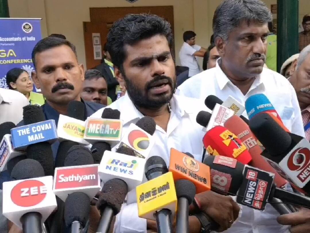 ’அப்போ 5 ஆயிரம் தரச்சொன்னாங்க.. பொங்கல் தொகுப்பல்ல, பொய் தொகுப்பு’ - அண்ணாமலை குற்றச்சாட்டு Bjp state president Annamalai is accused of not being a Pongal collection, but a fake collection ’அப்போ 5 ஆயிரம் தரச்சொன்னாங்க.. பொங்கல் தொகுப்பல்ல, பொய் தொகுப்பு’ - அண்ணாமலை குற்றச்சாட்டு