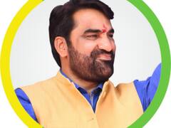 पेपर लीक मामले को लेकर हनुमान बेनीवाल ने गहलोत सरकार को घेरा, की सीबीआई जांच की मांग