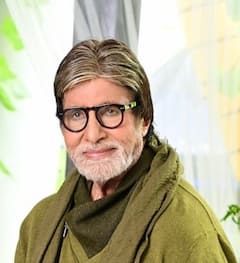 Year Ender 2022: Amitabh Bachchan सहित बी टाउन के इन सेलेब्स ने Covid-19 से लड़ी जंग, फिर मजबूती से किया कमबैक