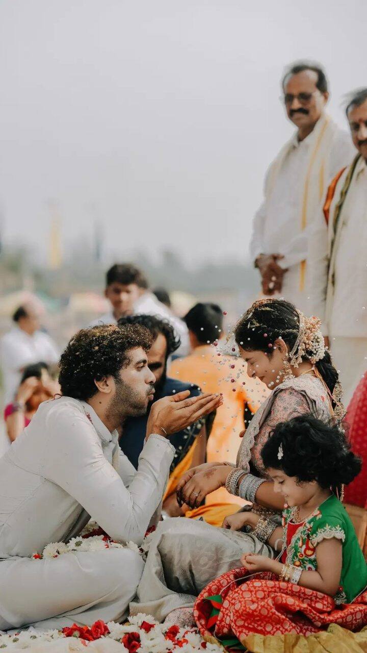 వివాహంలో సందీప్, మోనిక(Image Credits: Monika Instagram)