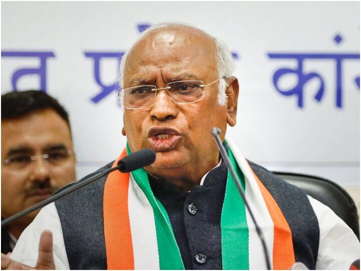 ‘Loot Investment For Cronies’: Congress Party's LIC Jibe At Centre After Hindenburg Report ‘Loot Investment For Cronies’: Congress Party's LIC Jibe At Centre After Hindenburg Report