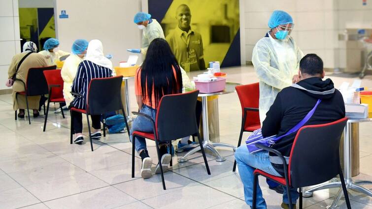 Coronavirus, Live, Update, international travellers to be tested at Mumbai airport from today Coronavirus Live Update: ચીનમાં કોરોનાથી સ્થિતિ અતિ ખરાબ, એક દિવસમાં 3 કરોડ 70 લાખ કેસ,  70 %સંક્રમણનો દર