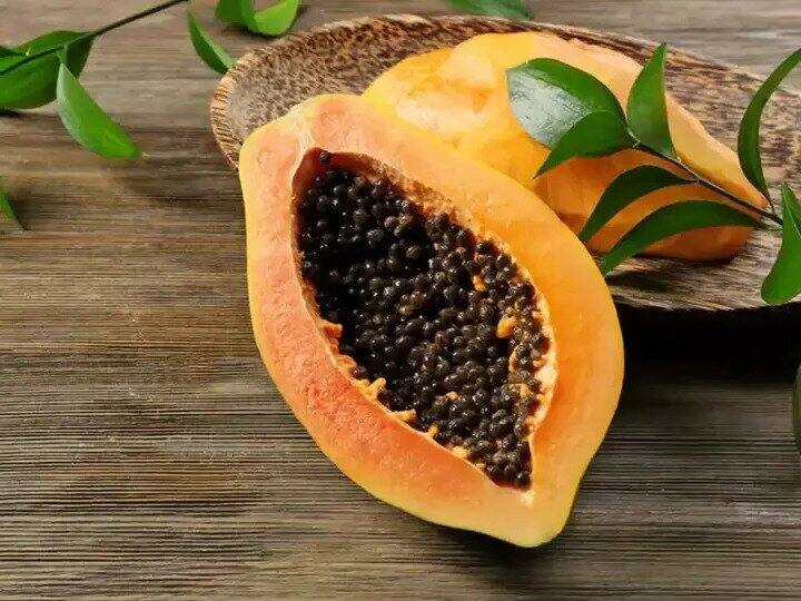 You also throw papaya seeds thinking it as waste, then know its miraculous benefits