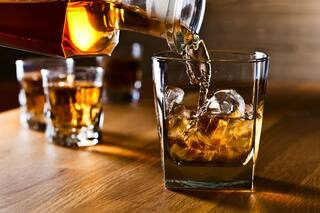 Tax Free Alcohol: હવે આ મુસ્લિમ દેશમાં દારૂ પણ ટેક્સ ફ્રી, જાણો સરકારે કેમ આવો નિર્ણય કર્યો