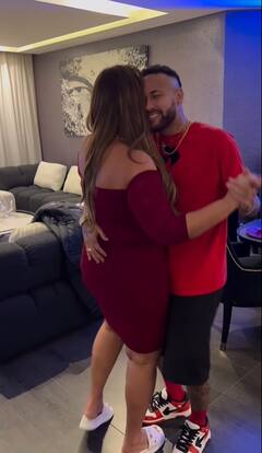 Merry Christmas: দি মারিয়া থেকে নেমার-সুয়ারেজ, উৎসবের রংয়ে রঙিন খেলার দুনিয়া