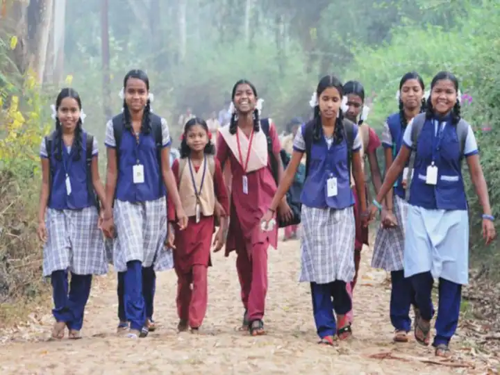 NATIONAL MEANS CUM MERIT SCHOLARSHIP SCHEME EXAMINATION NMMS FEBRUARY- 2023 know how to apply NMMS Scholarship Scheme: 4 ஆண்டுகளுக்கு மாதாமாதம் ரூபாய் 1000 உதவித்தொகை; பள்ளி மாணவர்கள் விண்ணப்பிக்கலாம்- எப்படி..?