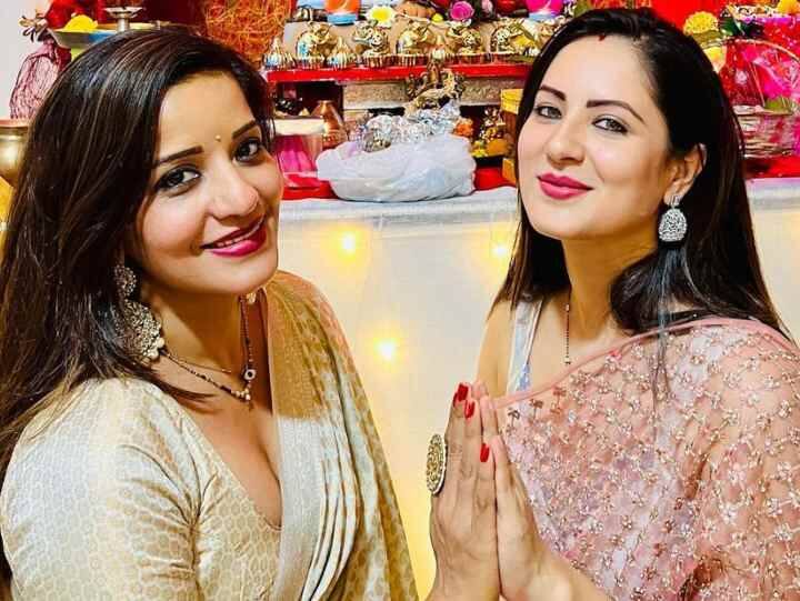 Bhojpuri Actress Monalisa and Puja Banerjee sets best friend goals on internet Bhojpuri News :टीवी की 'पार्वती' की जान है Monalisa, शादी से लेकर गणपति दर्शन तक हर जगह साथ दिखती हैं दोनों एक्ट्रेस