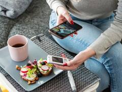 Living With Diabetes: Diabetics Should Avoid Free Sugars And Take The Right Amount Of Carbs, Expert Says