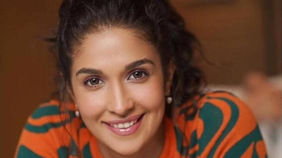 Diljit Dosanjh की किस बात पर फिदा हैं Harleen Sethi ? Ex-Boyfriend Vicky Kaushal पर क्या बोलीं ?