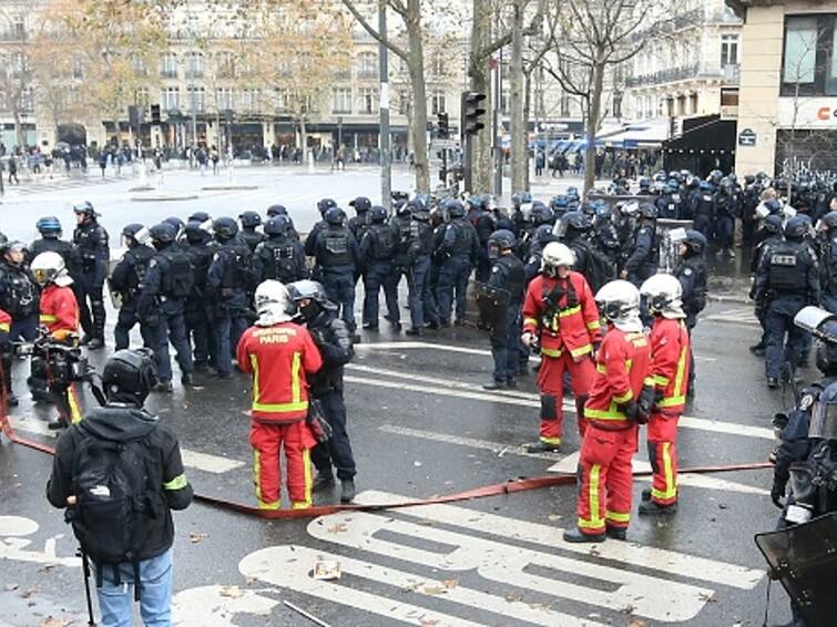 Paris Shootout: Clashes Break Out For Second Day Over Killings Of 3 Kurds Paris Shootout: Clashes Break Out For Second Day Over Killings Of 3 Kurds