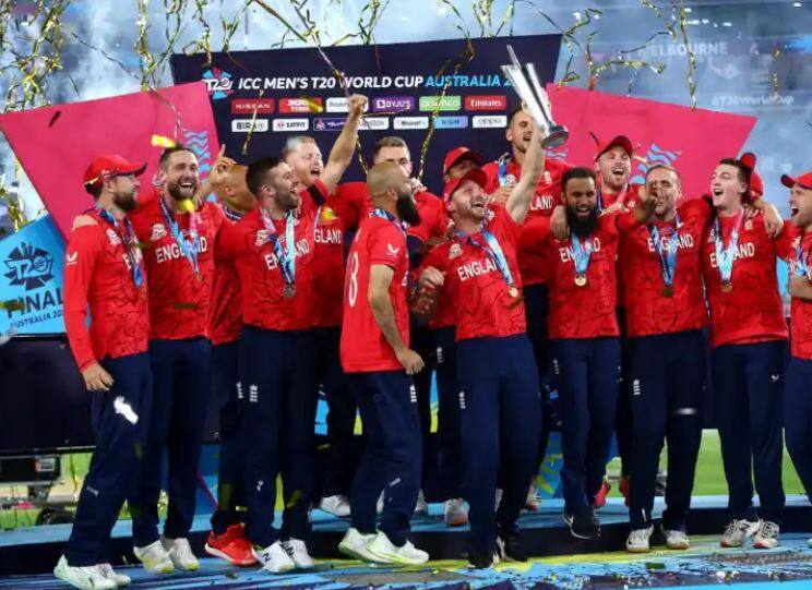 england team dominate the cricket world this year team win many important matches  Year Ender 2022: ક્રિકેટ જગતમાં આ વર્ષે ઈંગ્લેન્ડનો દબદબો રહ્યો, ટી20 વર્લ્ડ કપથી લઈ આ મહત્વપૂર્ણ અવસરો પર જીત મેળવી