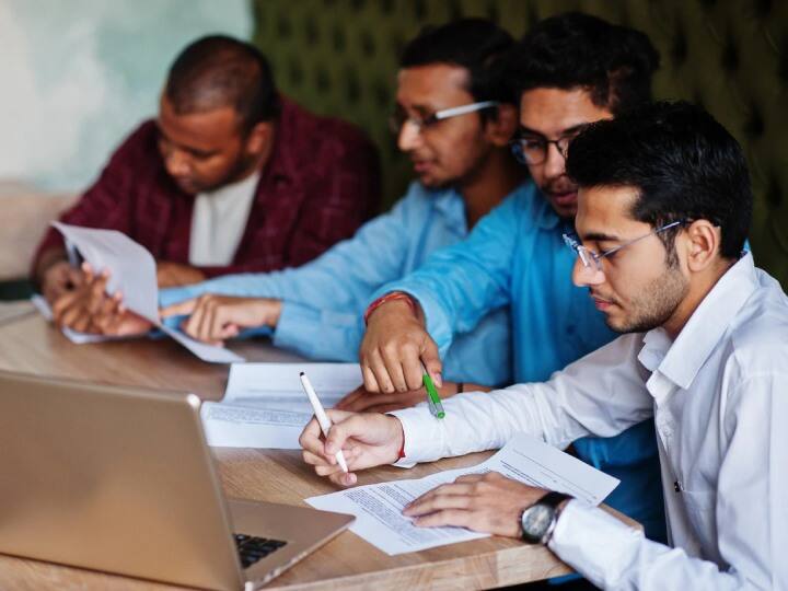 There has been an increase in the number of students coming to study from abroad in Gujarat Ahmedabad: ગુજરાતમાં વિદેશથી અભ્યાસ માટે આવતા વિદ્યાર્થીઓની સંખ્યામાં થયો વધારો, જાણો ક્યા કોર્ષમાં થયું સૌથી વધુ એડમિશન