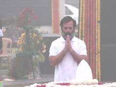 In Pics: भारत जोड़ो यात्रा में रोचक मोड़, अटल बिहारी वाजपेयी की समाधि पर पहुंचे राहुल गांधी, दी श्रद्धांजलि