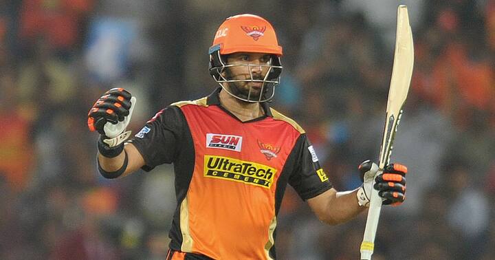 யுவராஜ் சிங் - 16 கோடி ரூபாய்