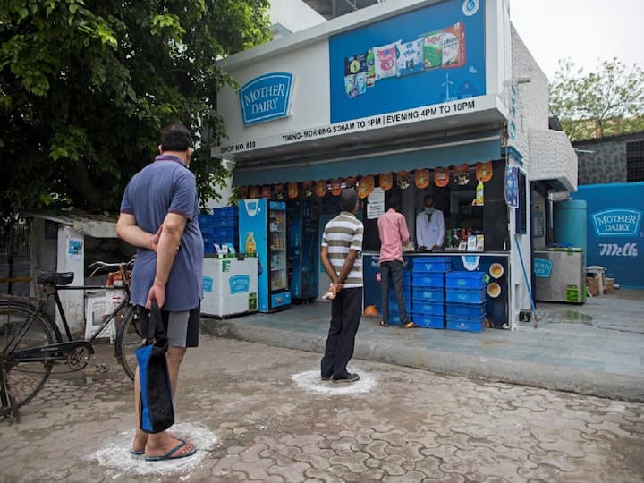 Mother Dairy Milk Price Hike in Delhi NCR by Rs 2 Rupees Per Liter Mother Dairy To Hike Milk Prices by Rs 2 Per Litre From Tuesday