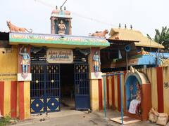 ஐயப்ப பக்தர்கள் வழிபட்டு செல்லும் இடமாக மாறியுள்ள தஞ்சை மேல அலங்கம் ஐயப்ப சுவாமி கோயில்