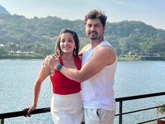 बेबी प्लानिंग कर रही हैं मोनालिसा, प्रेग्नेंसी की खबरें फेंक हैं, विक्रांत सिंह ने बताया सच