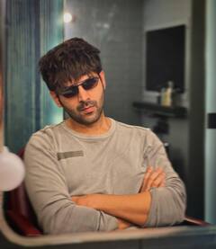 Kartik Aryan Car Collection: आलीशान घर ही नहीं इन चार महंगी गाड़ियों के भी मालिक हैं कार्तिक आर्यन, कीमत जानकर उड़ जाएंगे होश