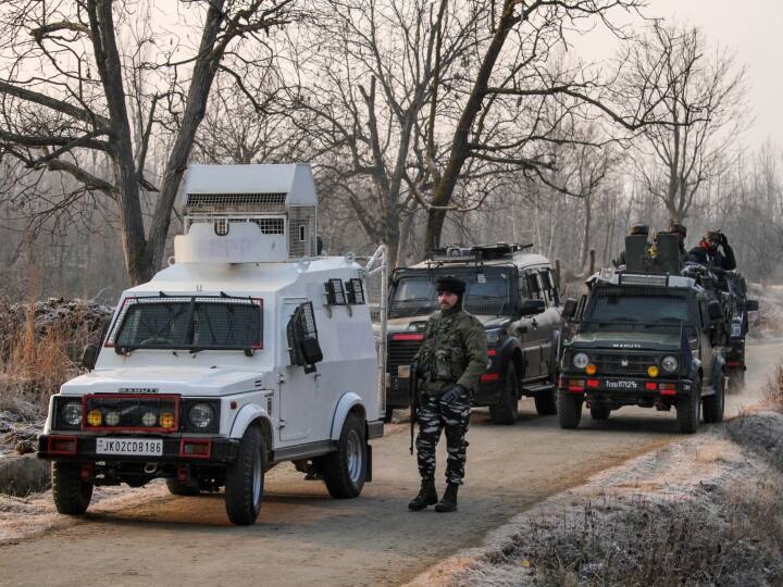 Jammu Kashmir Fewer than 100 Joined JK Militant Ranks 2022 Till November Terrorism Jammu Kashmir: आतंकी संगठन में भर्ती होने वालों की संख्या में कमी, 2022 में नवंबर तक 100 से कम युवा हुए शामिल