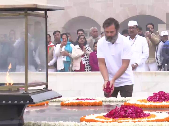 It was followed by him visiting Rajghat to pay tribute to the father of the nation, Mohandas Karamchand Gandhi. Other leaders gathered around to watch Congress leader paying tribute to Mahatma Gandhi. (Image Source: Twitter | @ANI)