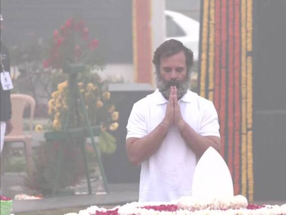 Rahul Gandhi Pays Tributes: सर्द सुबह ने ओढ़ ली कोहरे की चादर फिर भी सिर्फ टीशर्ट में दिखे राहुल गांधी, देखें शानदार तस्वीरें