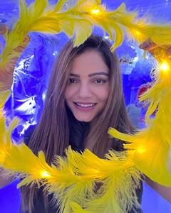 Rubina Dilaik Photos: क्रिसमस पर पति के साथ कोजी हुईं रुबीना दिलैक, देखिए एक्ट्रेस के सेलिब्रशन की खास तस्वीरें