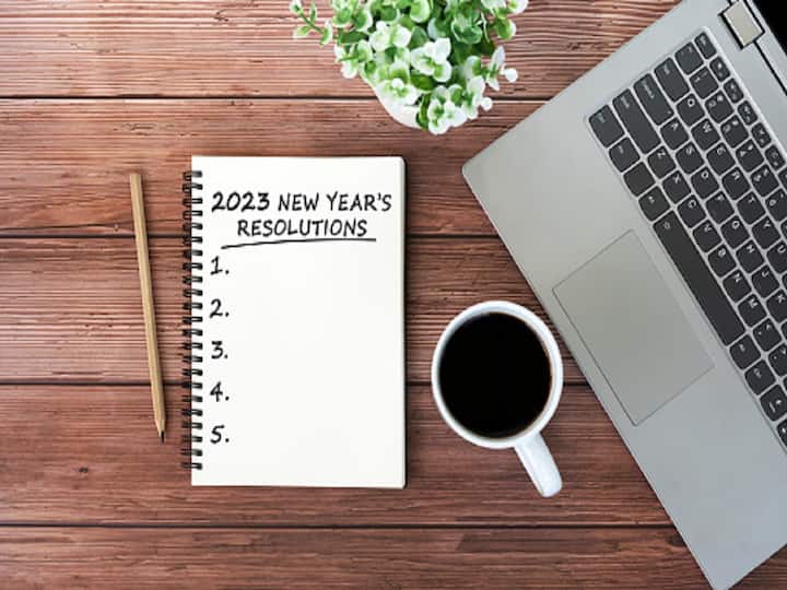 New Year 2023: New Year Resolutions For You As Per Your Zodiac Sign New Year 2023: New Year Resolutions For You As Per Your Zodiac Sign