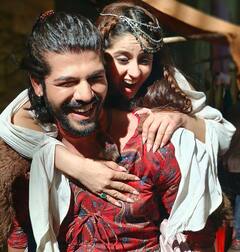 Tunisha Sharma और Sheezan Khan की वो 5 फोटोज़, जिनमें दिखी बेइंतहा मोहब्बत...एक्ट्रेस की मौत के बाद वायरल