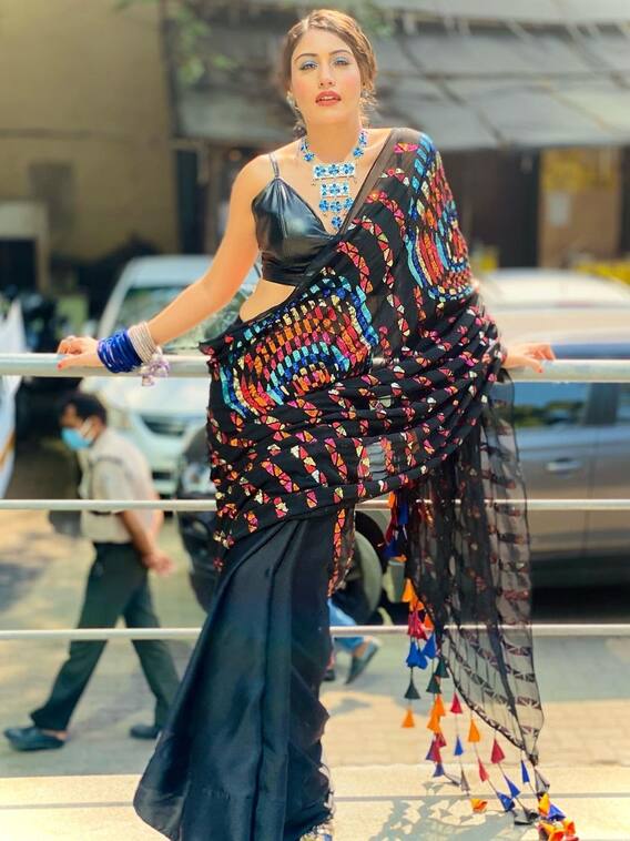 टीवी की ये नागिन है साड़ी क्वीन