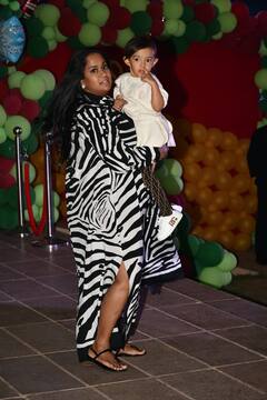 जेनेलिया डिसूजा से लेकर सुनील ग्रोवर तक, सलमान खान की भांजी के प्री बर्थडे बैश में इन सेलेब्स ने जमाया रंग