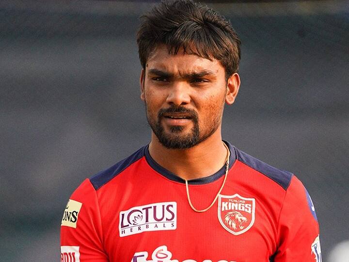 Sandeep Sharma reaction after remains unsold in IPL 2023 Mini Auction Sandeep Sharma: IPL में सबसे ज्यादा बार कोहली को आउट करने वाला गेंदबाज रहा अनसोल्ड, अब ऐसे बयां किया अपना दुख