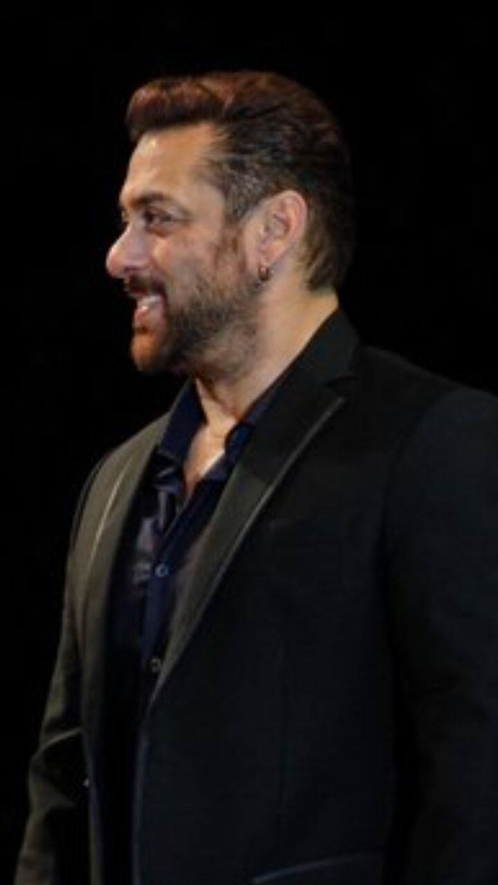 30 வருடங்களுக்கும் மேலாக திரைத்துறையில் உள்ளார்