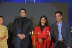 Christmas Carnival: খড়গপুর ক্রিসমাস কার্নিভালের উদ্বোধনী অনুষ্ঠানে তারকা সমাগম