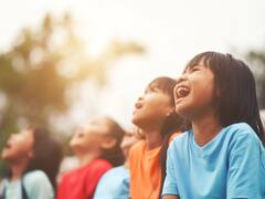 Majhi Kanya Bhagyashree Yojana: बेटी के जन्म पर सरकार देगी 50 हजार रुपये और 1 लाख का बीमा, जानिए इस योजना की पूरी डिटेल