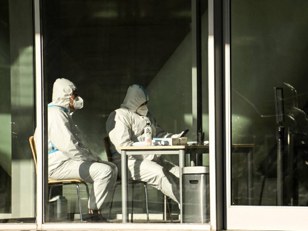 China Covid 19: சீனாவில் வெளிநாட்டு பயணிகளுக்கு கட்டாய கொரோனா பரிசோதனை இல்லை..! சீனா அதிரடி அறிவிப்பு..